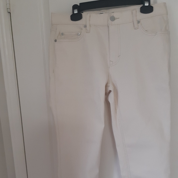 ❣Banana republic Stretch capri jeans - Picture 9 of 10